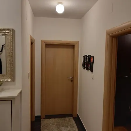 Apartman Irac Apartamento Tuzla